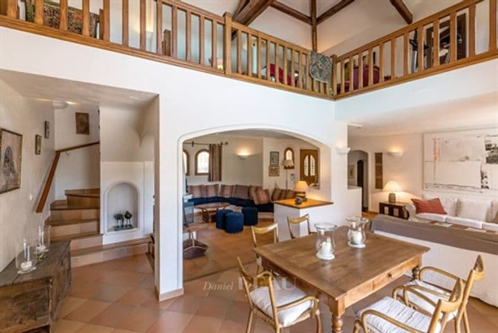 6 bedrooms house for sale in Saint-Paul-en-Foret, France - Image 9