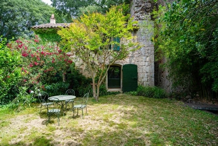 10 bedrooms house for sale in Entrecasteaux, France - Image 6