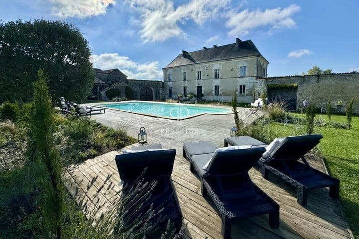 6 bedrooms house for sale in  France - Image 6