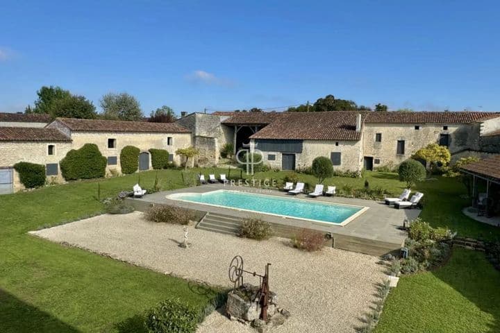 6 bedrooms house for sale in  France - Image 9