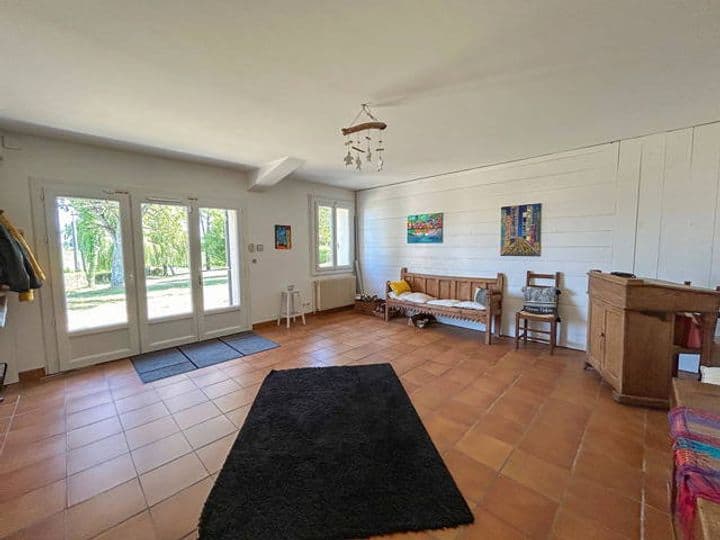 5 bedrooms house for sale in  France - Image 10