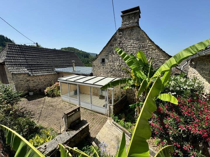 3 bedrooms house for sale in ENTRAYGUES SUR TRUYERE, France