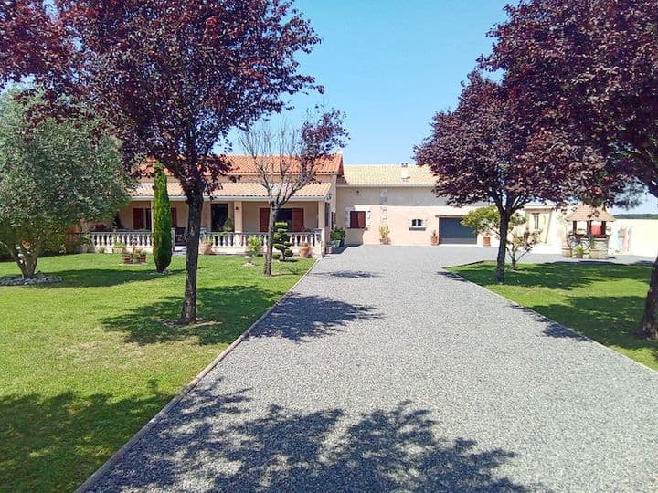 4 bedrooms house for sale in  France - Image 3