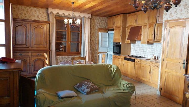 House for sale in MARVEJOLS, France - Image 12