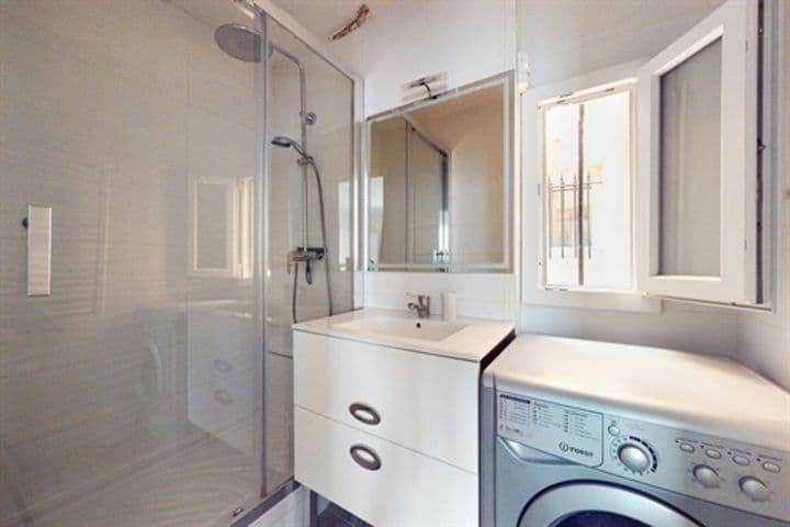 Apartment for sale in Paris, France - Image 2