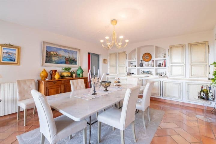 5 bedrooms house for sale in  France - Image 5