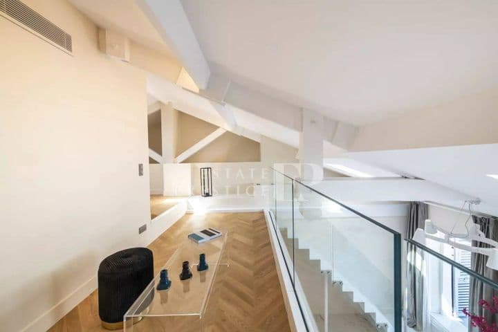 2 bedrooms house for sale in  France - Image 10