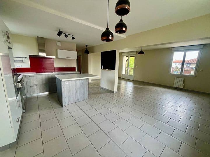 3 bedrooms house for sale in Villeneuve sur Lot, France - Image 2