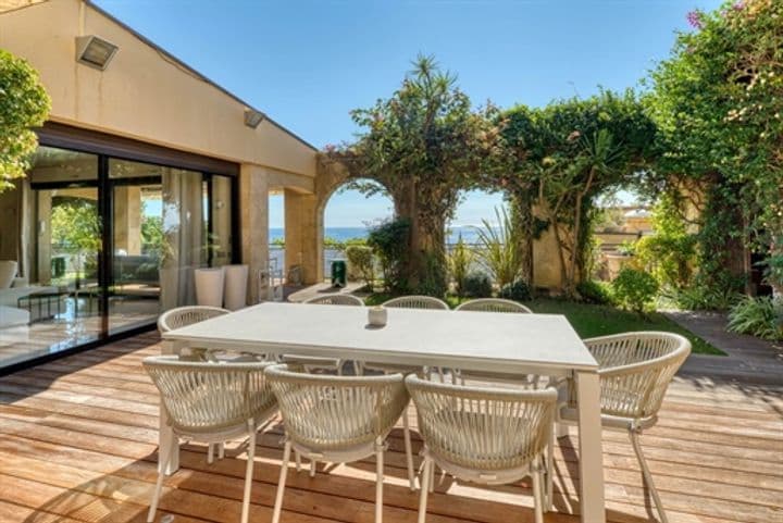 House for sale in Vallauris, France - Image 3