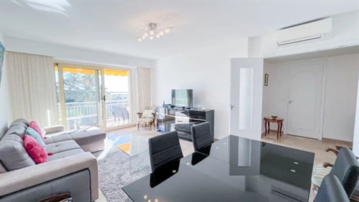 2 bedrooms other for sale in Cannes, France