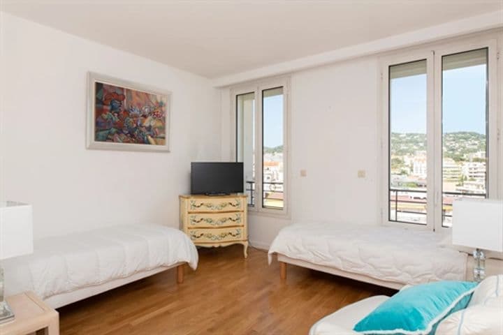 4 bedrooms building for sale in Cannes, France - Image 5