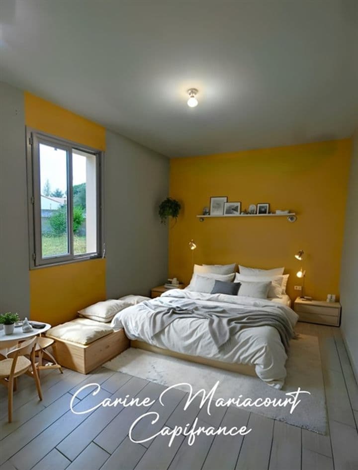 3 bedrooms house for sale in Saint-Maixent-lEcole, France - Image 3