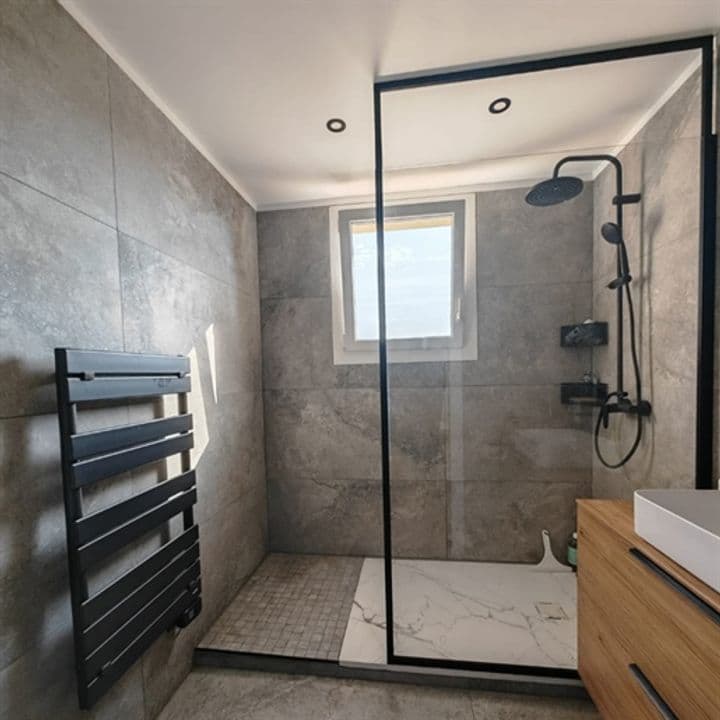 3 bedrooms apartment for sale in Toulon, France - Image 10