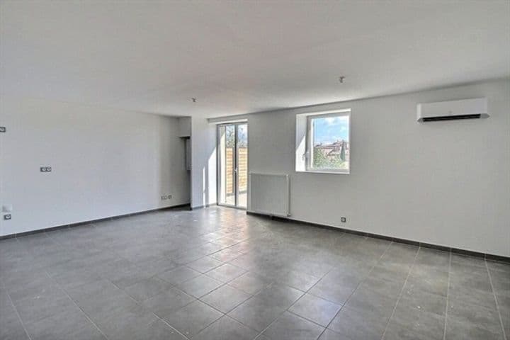 2 bedrooms apartment for sale in Caromb, France - Image 2