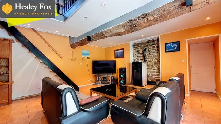 5 bedrooms house for sale in  France - Image 11