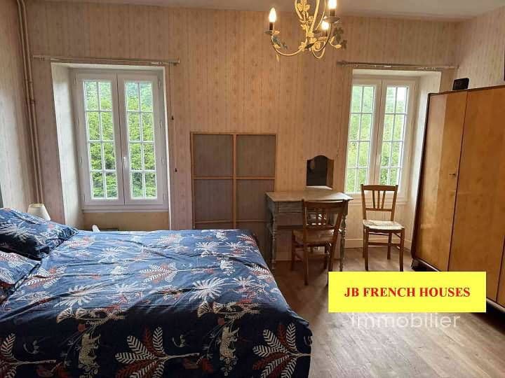 4 bedrooms house for sale in  France - Image 9