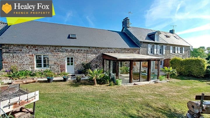 5 bedrooms house for sale in  France