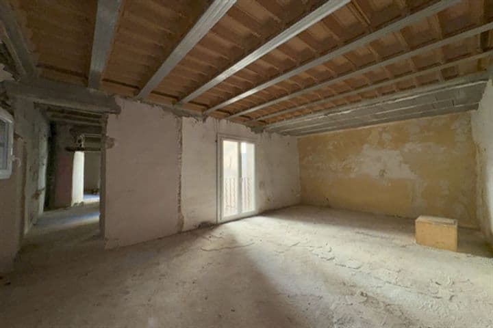 Building for sale in Apt, France - Image 5