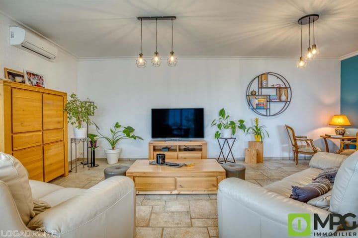 4 bedrooms house for sale in  France - Image 8