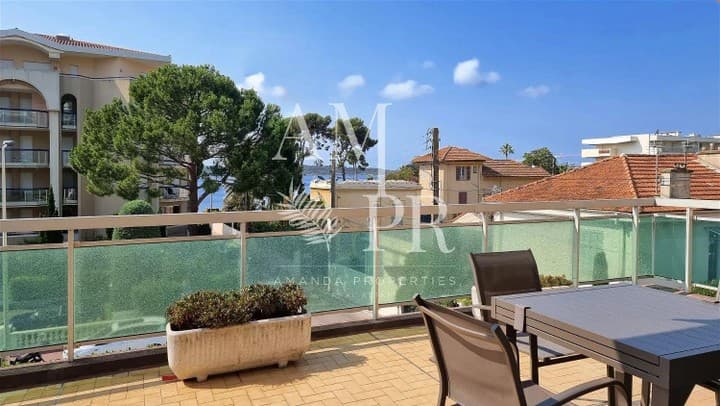 House for sale in Alpes-Maritimes (06), France - Image 2