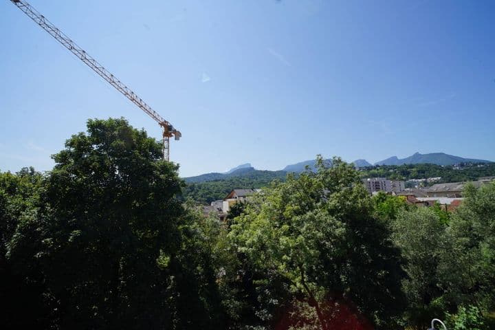 3 bedrooms house for sale in chambery, France