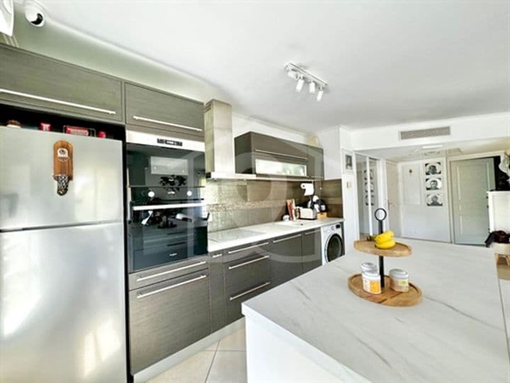 2 bedrooms other for sale in Antibes, France