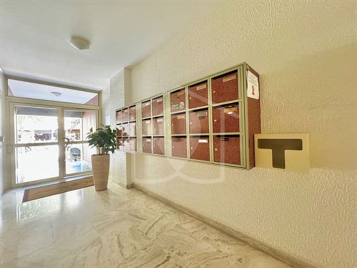 1 bedroom apartment for sale in Antibes, France - Image 9