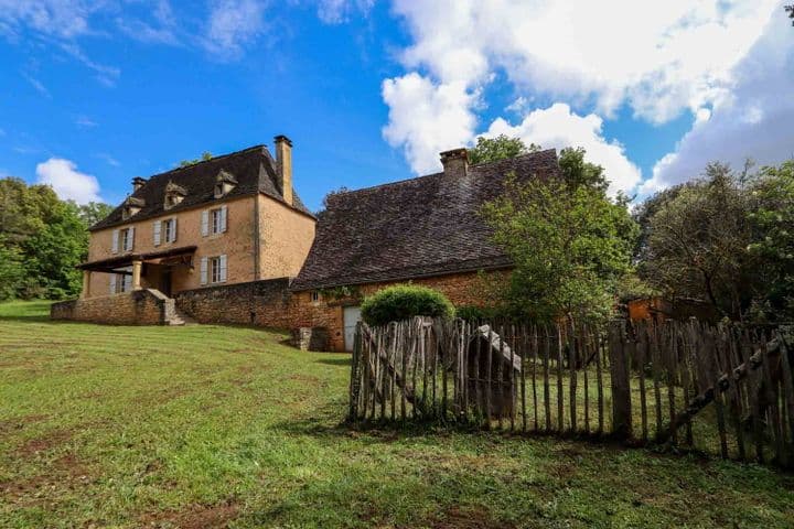 4 bedrooms house for sale in Sarlat-la-Caneda, France - Image 2