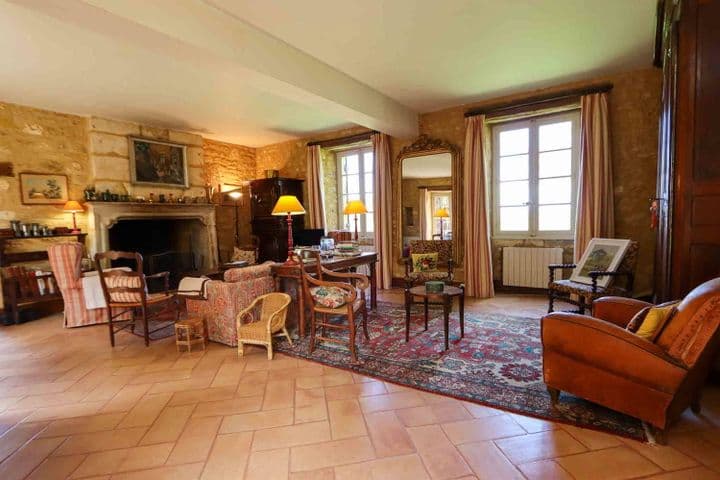 5 bedrooms house for sale in Sarlat-la-Caneda, France - Image 2