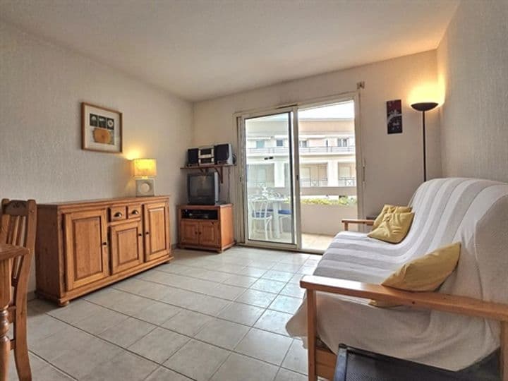 1 bedroom apartment for sale in Mandelieu-la-Napoule, France - Image 3