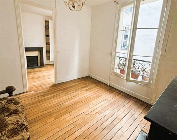 1 bedroom apartment for sale in Paris, France - Image 5