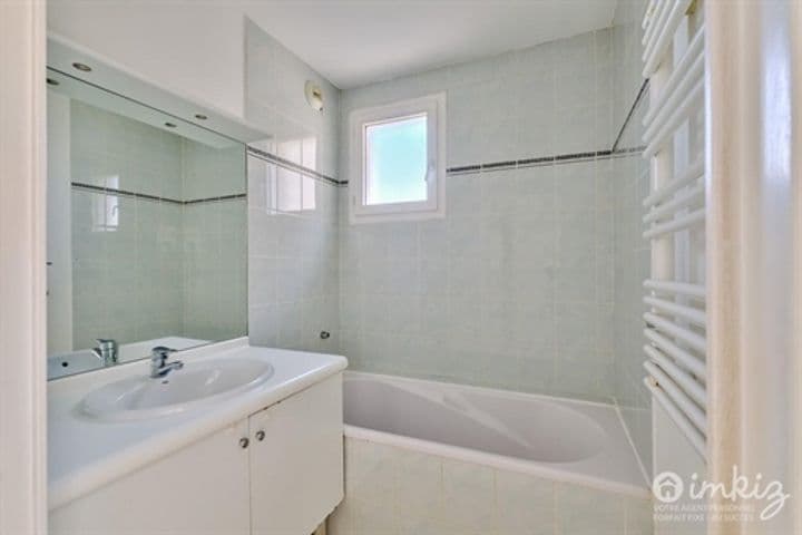 3 bedrooms apartment for sale in Marseille, France - Image 7