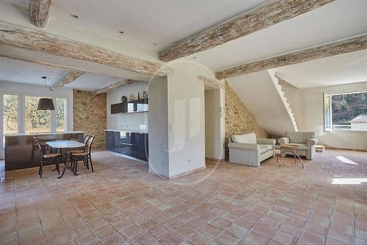 4 bedrooms house for sale in La Tour-dAigues, France