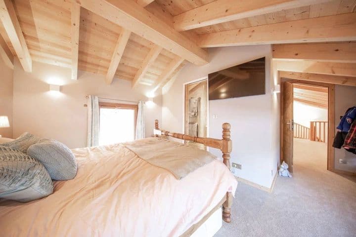 3 bedrooms house for sale in  France - Image 10