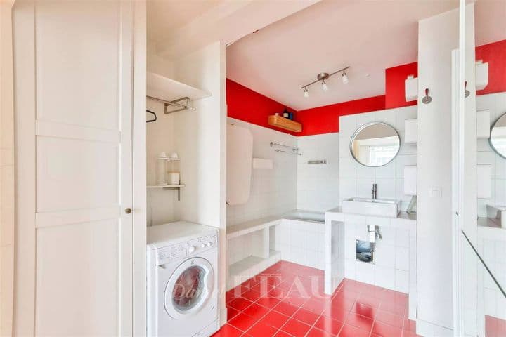 2 bedrooms house for sale in  France - Image 7