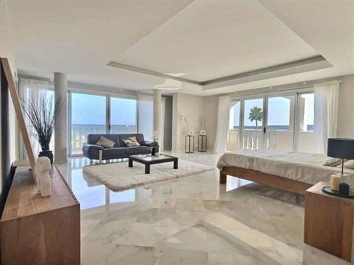 5 bedrooms apartment for sale in Cannes, France - Image 3