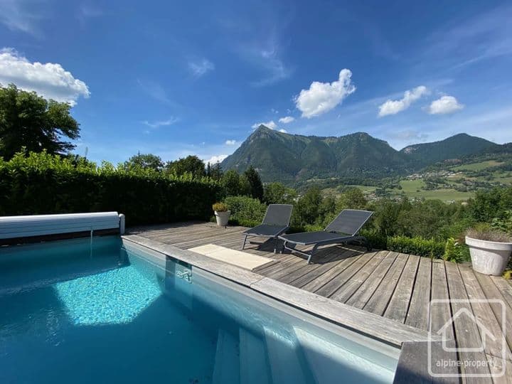 6 bedrooms house for sale in La Riviere Enverse, France - Image 2