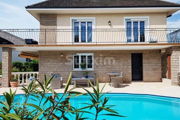 3 bedrooms house for sale in  France - Image 9