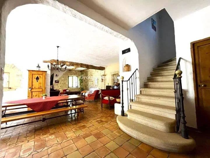 6 bedrooms house for sale in  France - Image 10