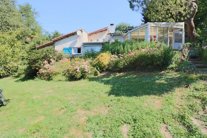 4 bedrooms house for sale in  France