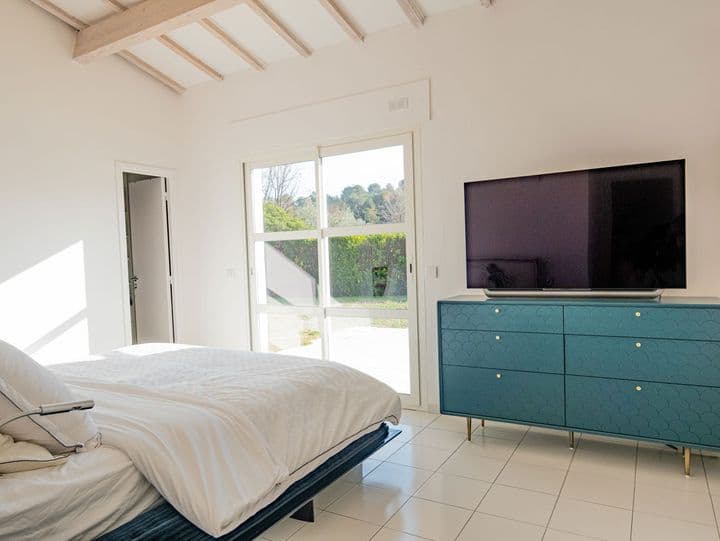 4 bedrooms house for sale in  France - Image 8