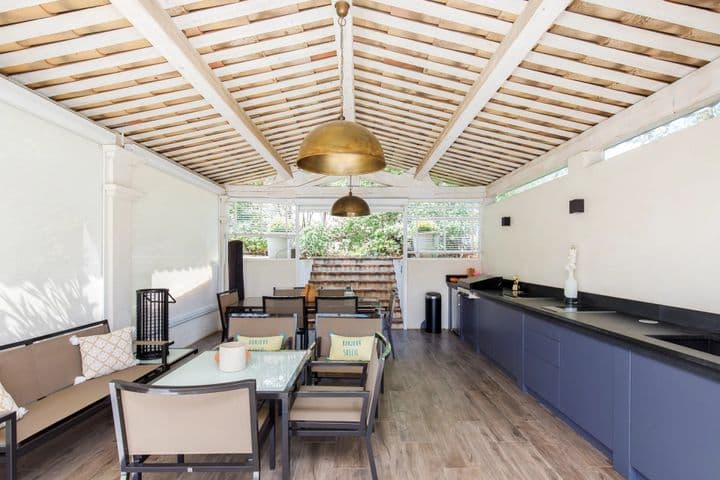 5 bedrooms house for sale in  France - Image 9