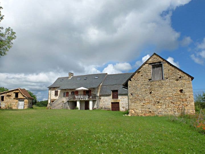 3 bedrooms house for sale in CAYLUS, France