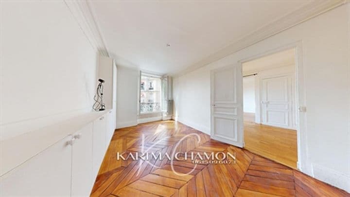 1 bedroom apartment for sale in Paris, France - Image 2