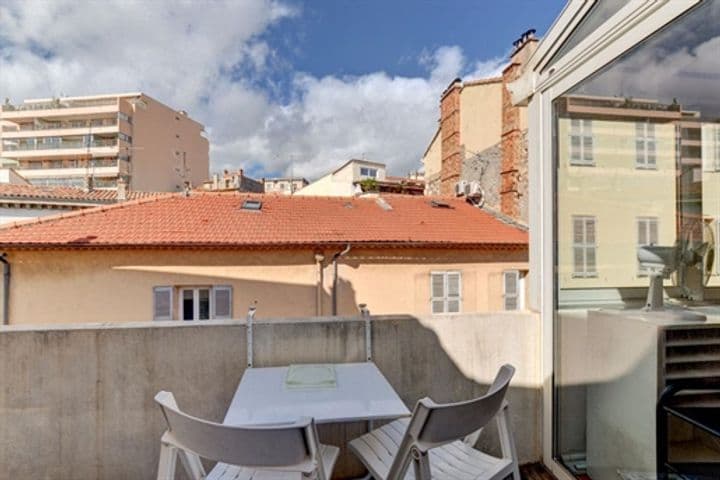 2 bedrooms apartment for sale in Cannes, France - Image 8