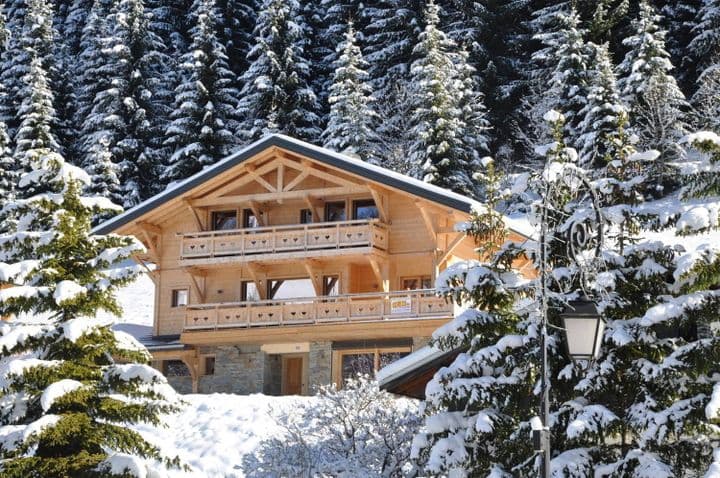 4 bedrooms house for sale in Chatel, France - Image 2