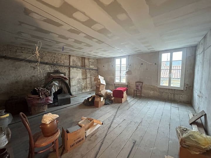 3 bedrooms house for sale in jarnac, France - Image 10