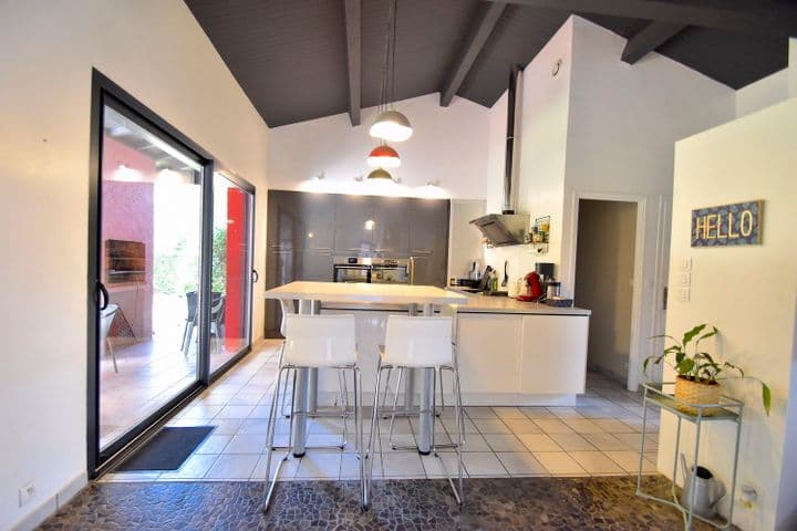 4 bedrooms house for sale in  France - Image 5