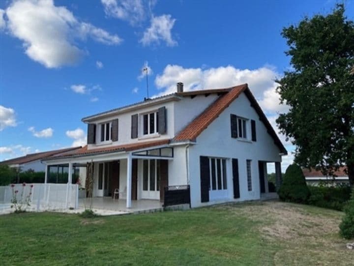 4 bedrooms house for sale in Saint-Malo-du-Bois, France - Image 11