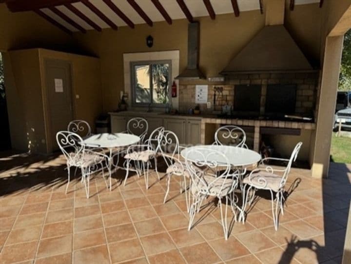 1 bedroom apartment for sale in Saint-Remy-de-Provence, France - Image 4